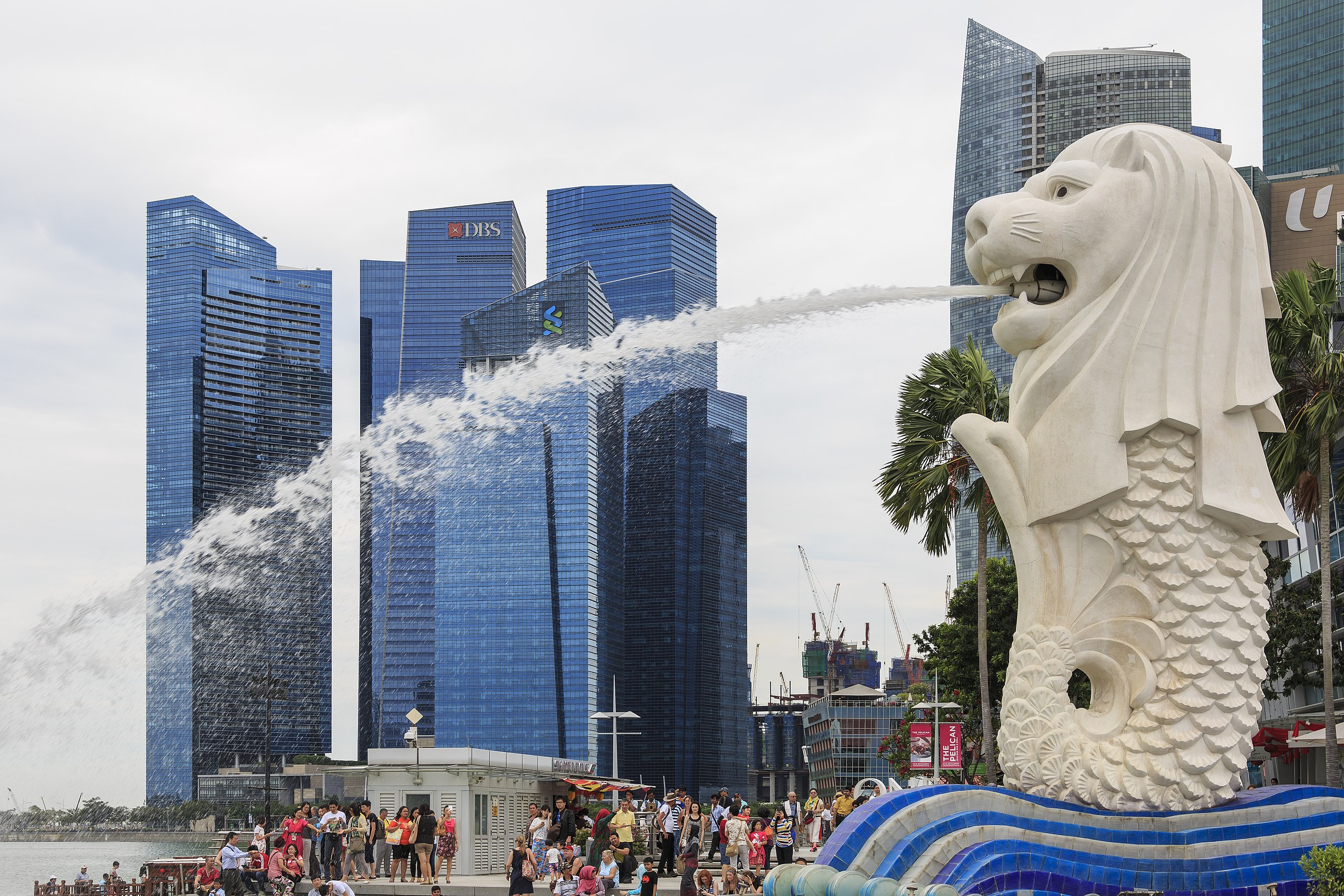 🦁 Merlion Park: Where Stories Begin by the Bay