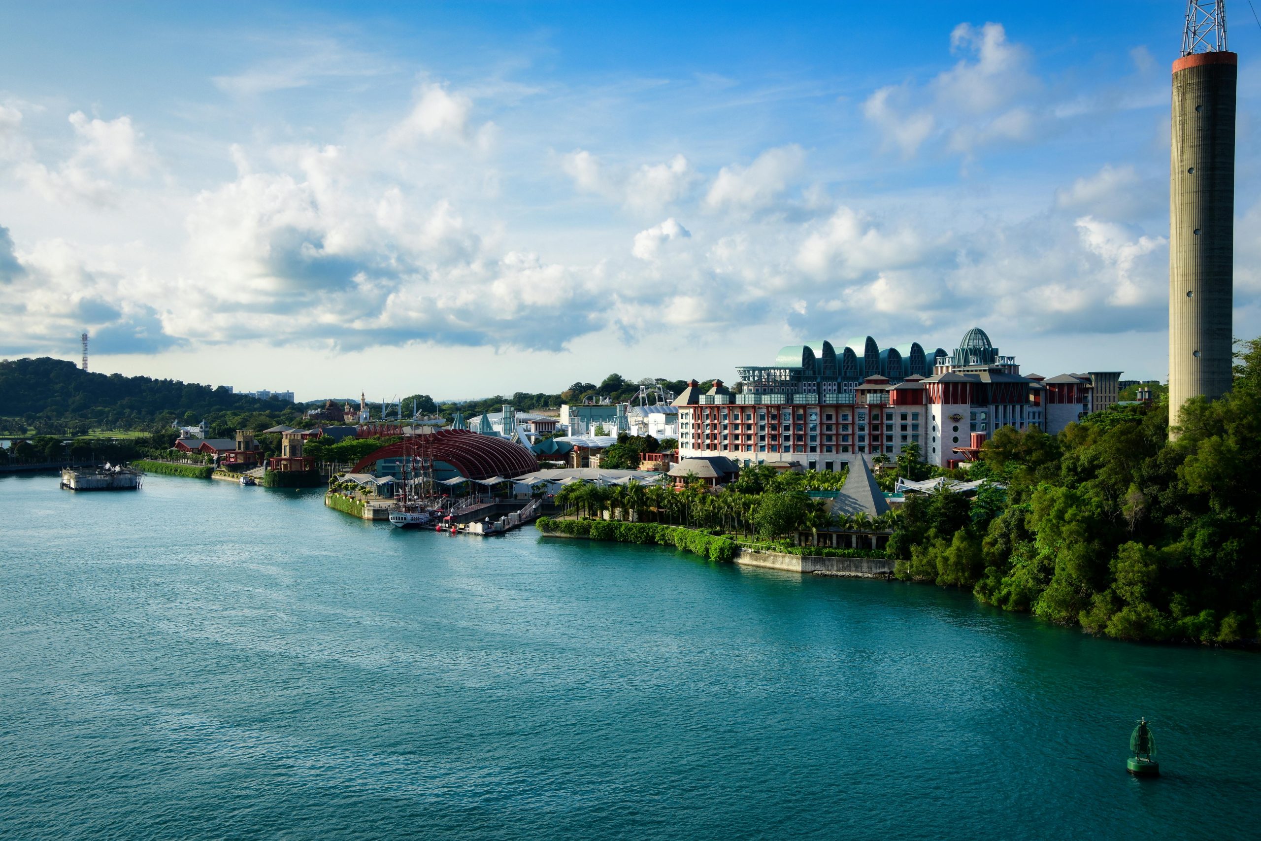 🌴 Sentosa Island – Singapore’s Favourite Escape (No Passport Required!)