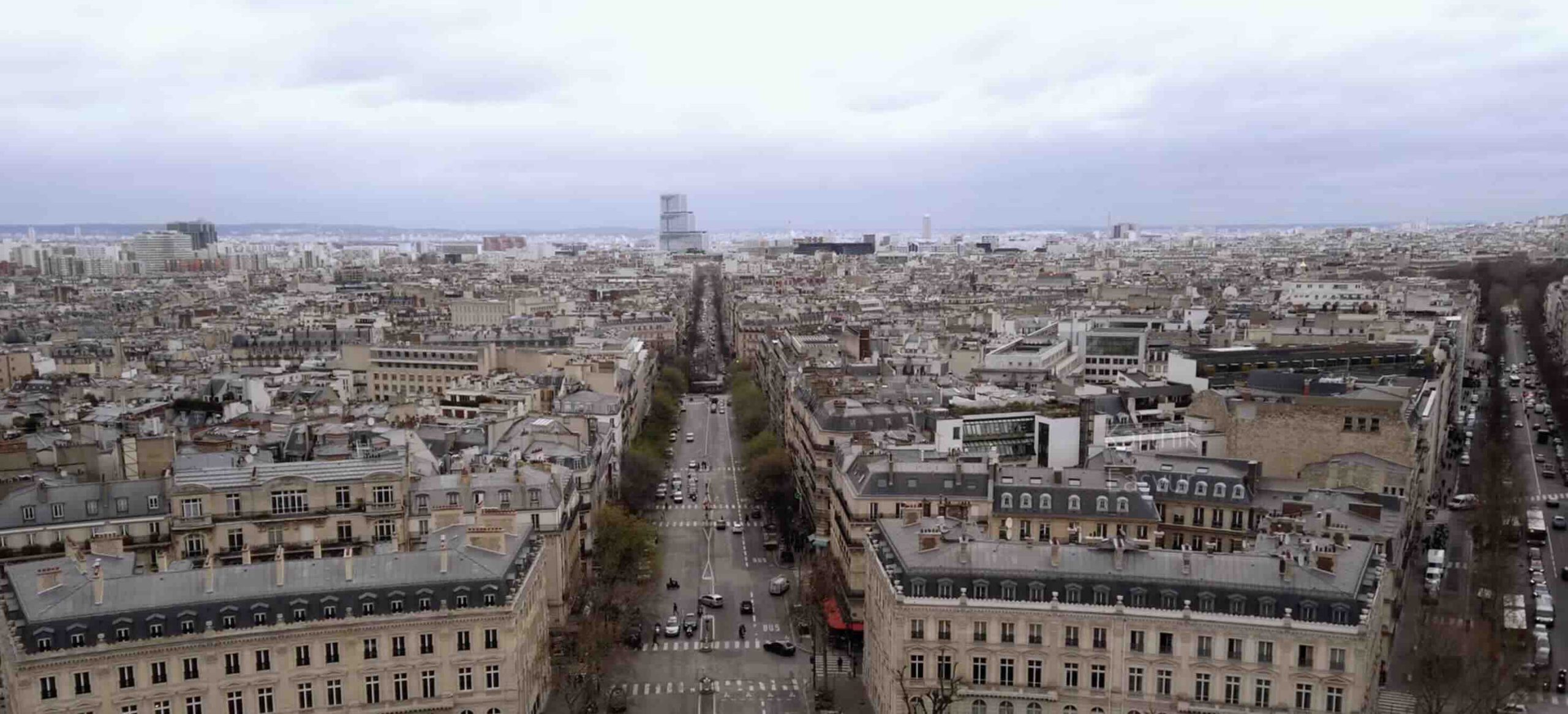 Avenue Foch Finish Line